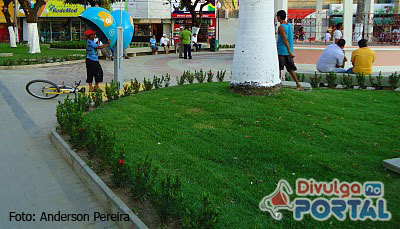 O crime aconteceu na Praça João Pessoa em Goiana - Imagem: Blog Anderson Pereira