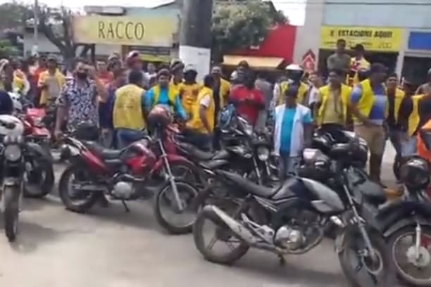 protesto mototaxista carpina